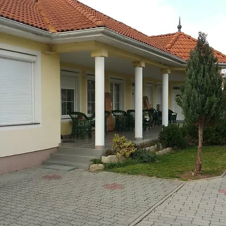 Konig Haus شقة