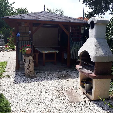 Konig Haus شقة *