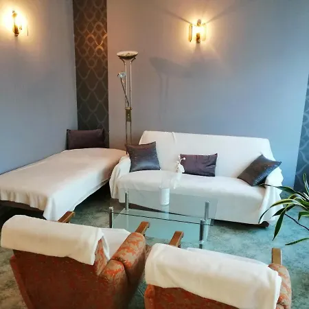 شقة Konig Haus Bük